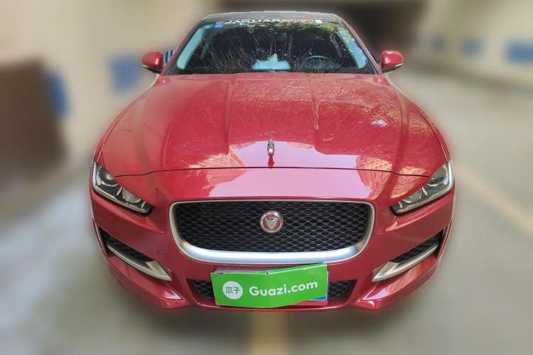 Used Jaguar XE 2017 2.0T 200 PS R-Sport Front