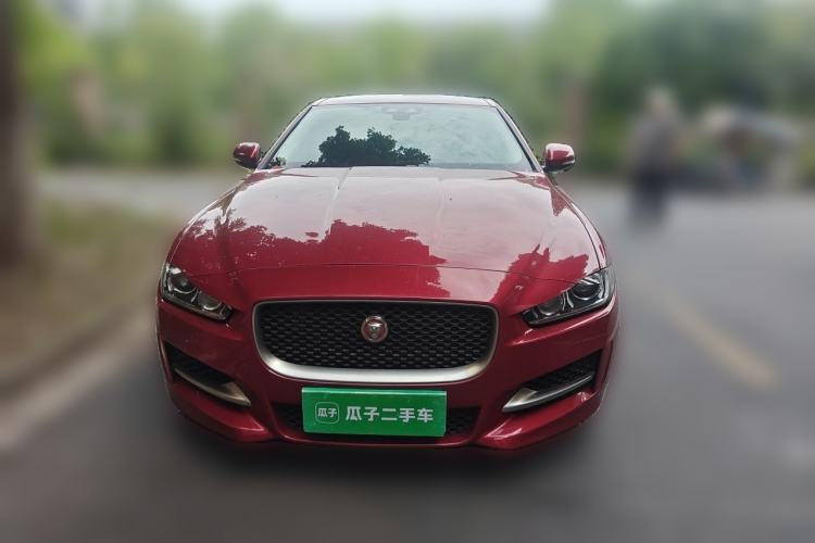 Used Jaguar XE 2017 2.0T 200 PS R-Sport Front