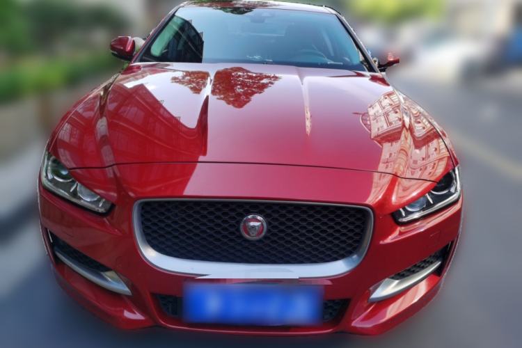 Used Jaguar XE 2017 2.0T 200 PS R-Sport Front