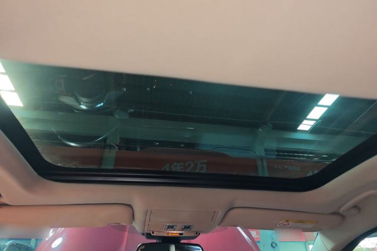 Used Jaguar XE 2017 2.0T 200 PS R-Sport Headliner