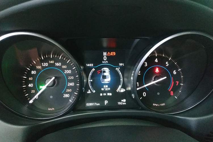 Used Jaguar XE 2017 2.0T 200 PS R-Sport Instrument Cluster