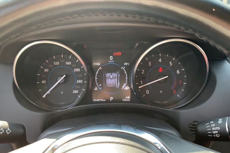 Used Jaguar XE 2017 2.0T 200 PS R-Sport Instrument Cluster