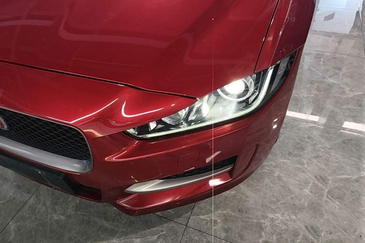Used Jaguar XE 2017 2.0T 200 PS R-Sport Left Front Headlight
