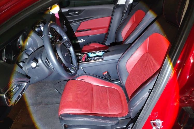 Used Jaguar XE 2017 2.0T 200 PS R-Sport Left Front Seat