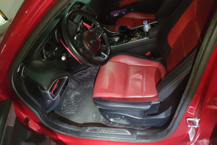 Used Jaguar XE 2017 2.0T 200 PS R-Sport Left Front Seat