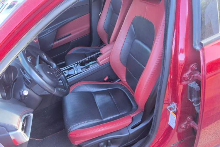 Used Jaguar XE 2017 3.0 SC 340 PS S Left Front Seat