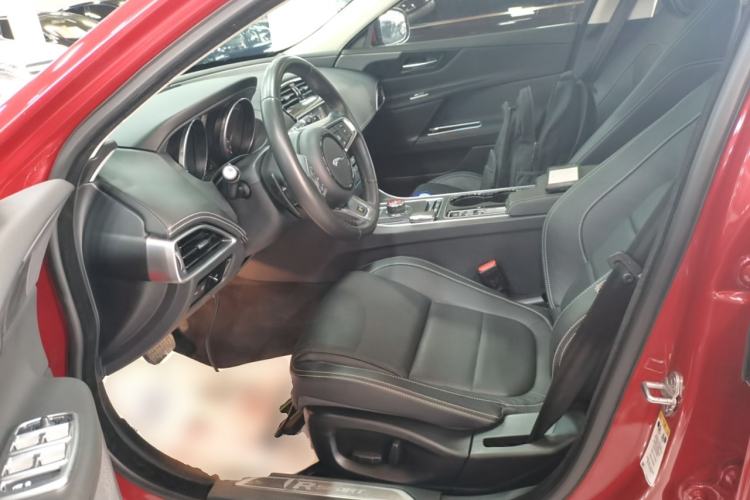 Used Jaguar XE 2017 2.0T 200 PS R-Sport Left Front Seat