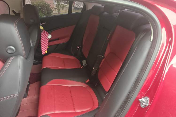 Used Jaguar XE 2017 2.0T 200 PS R-Sport Left Rear Seat