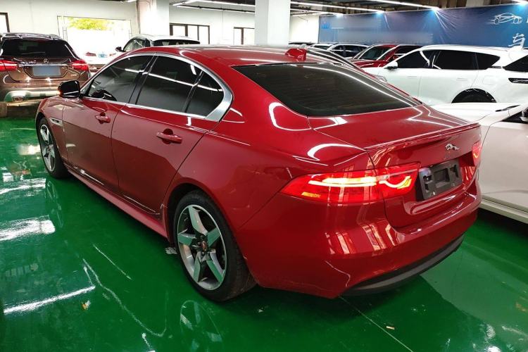 Used Jaguar XE 2017 2.0T 200 PS R-Sport Left Side