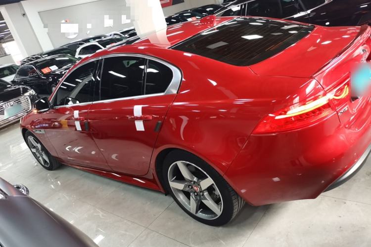 Used Jaguar XE 2017 2.0T 200 PS R-Sport Left Side