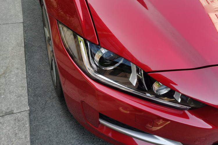 Used Jaguar XE 2017 2.0T 200 PS R-Sport Right Front Headlight
