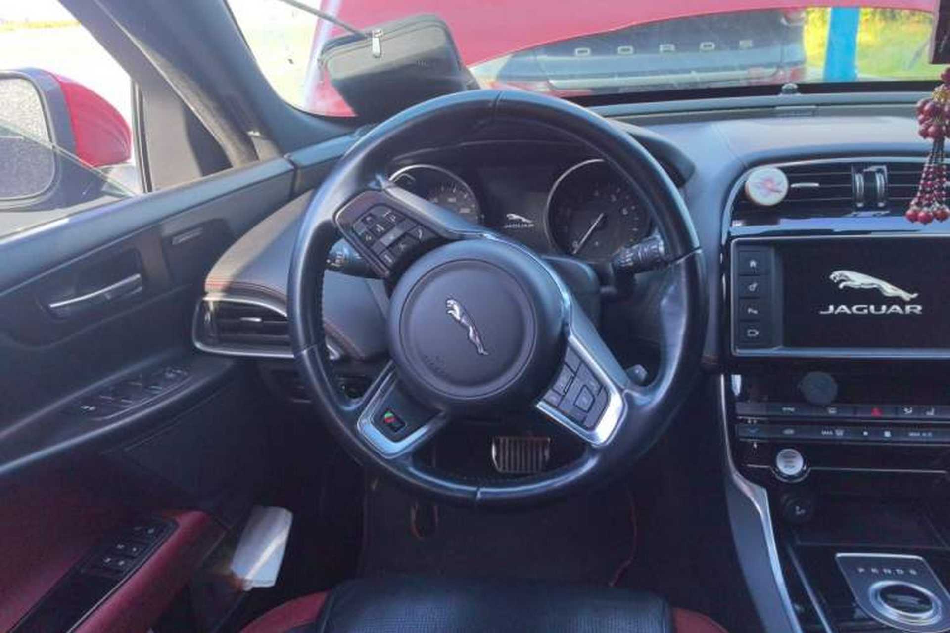 Used Jaguar XE 2017 3.0 SC 340 PS S Steering Wheel