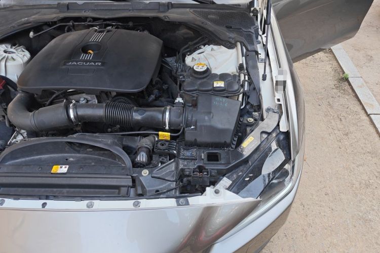 Used Jaguar XE 2017 2.0T 200 PS R-Sport Engine Bay Left