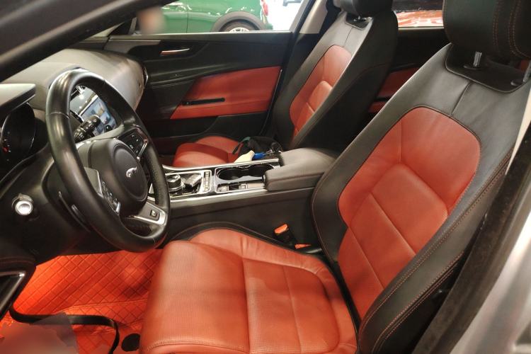Used Jaguar XE 2017 2.0T 200 PS R-Sport Left Front Seat