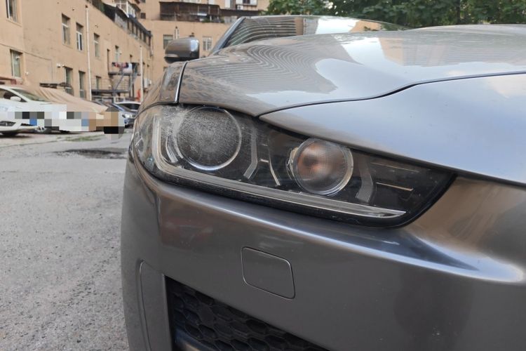 Used Jaguar XE 2017 2.0T 200 PS R-Sport Right Front Headlight