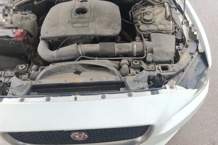 Used Jaguar XE 2017 2.0T 200 PS R-Sport Engine Bay Left