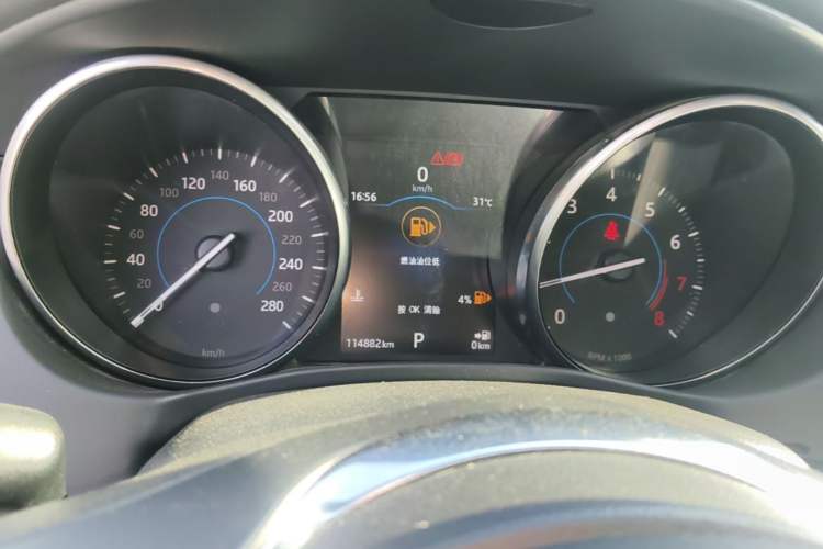 Used Jaguar XE 2017 2.0T 200 PS R-Sport Instrument Cluster