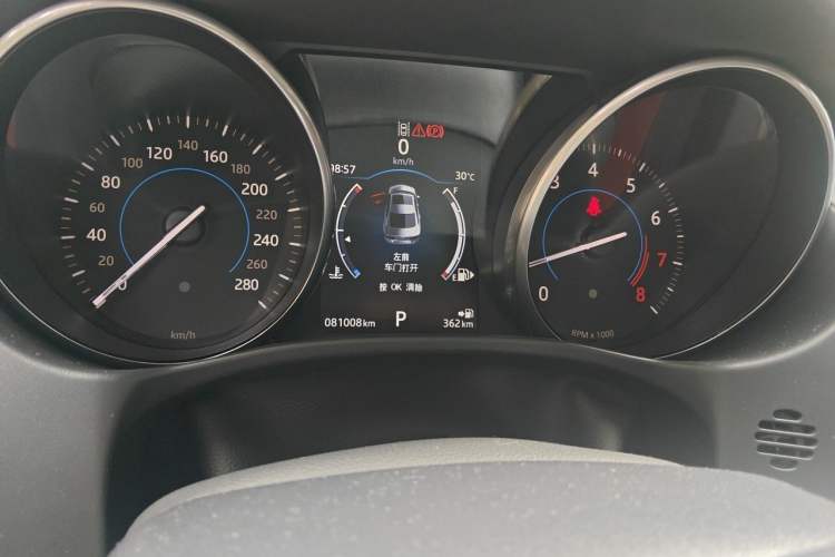 Used Jaguar XE 2017 2.0T 200 PS R-Sport Instrument Cluster