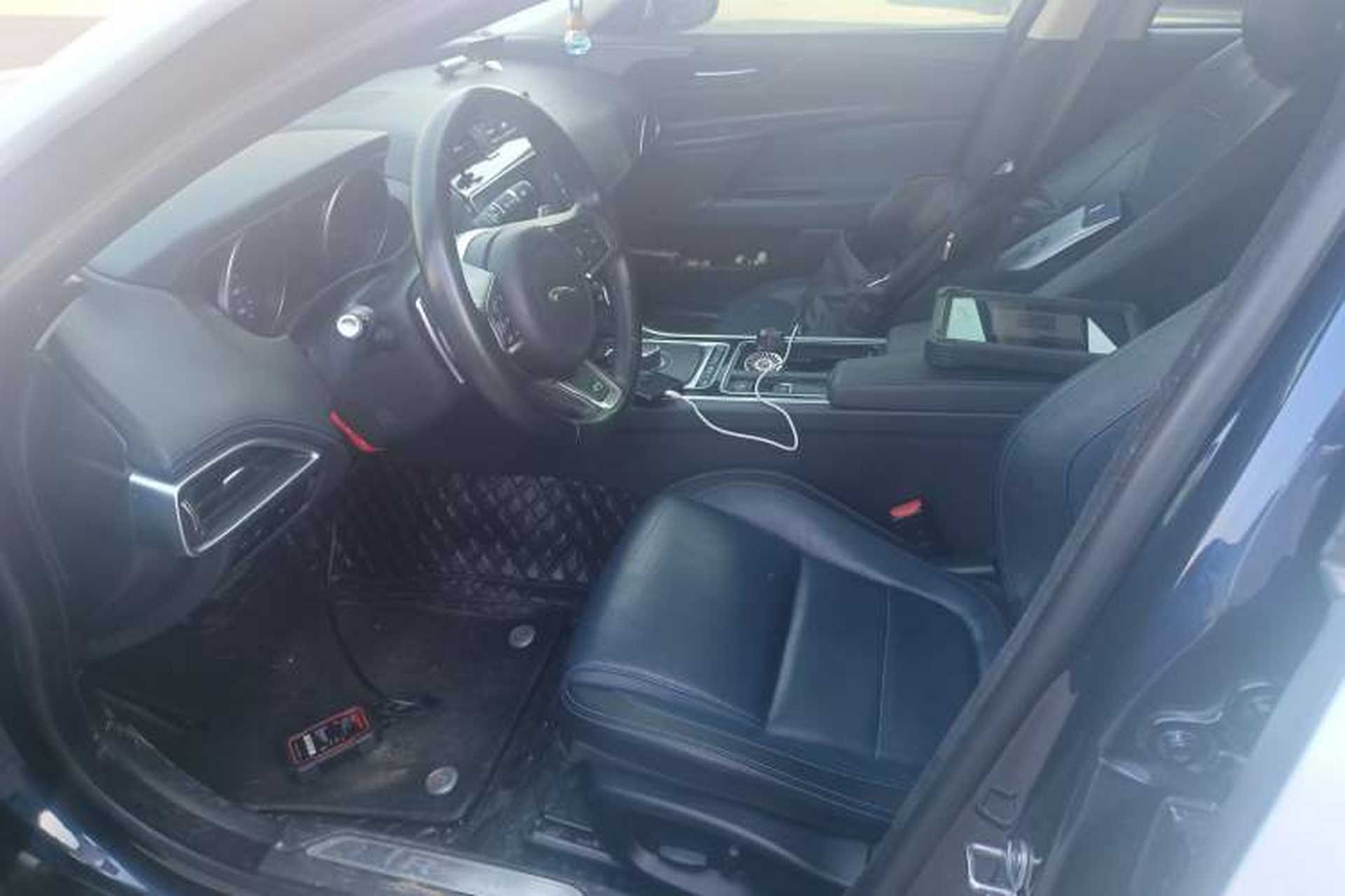 Used Jaguar XE 2017 2.0T 200 PS R-Sport Left Front Seat