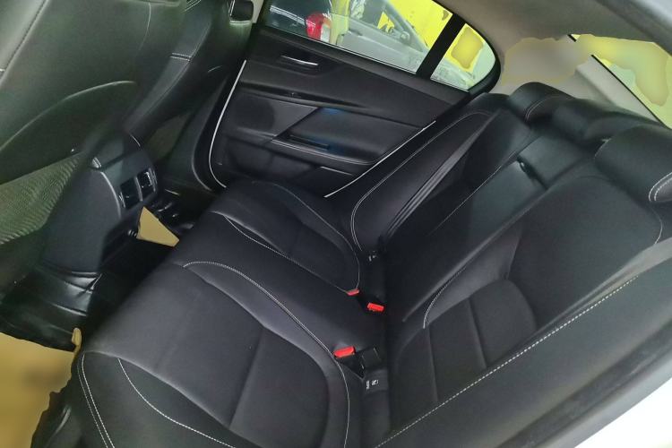 Used Jaguar XE 2017 2.0T 200 PS R-Sport Left Rear Seat