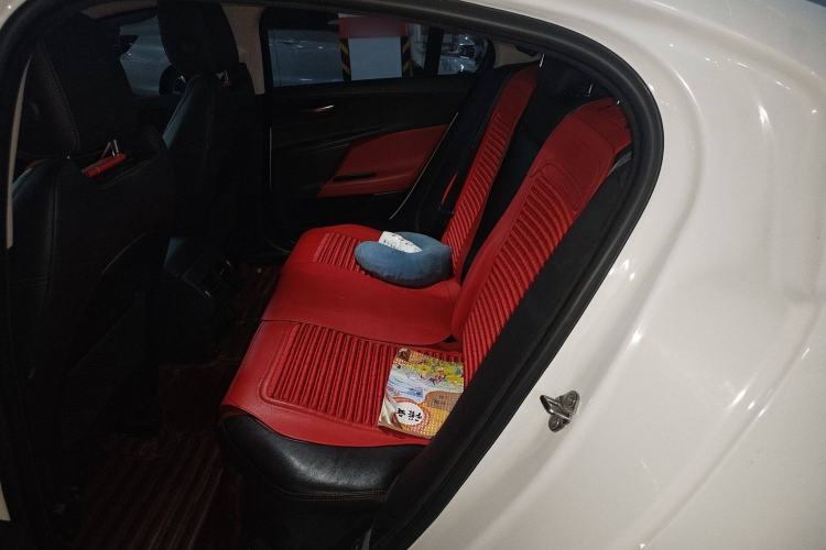 Used Jaguar XE 2017 2.0T 200 PS R-Sport Left Rear Seat