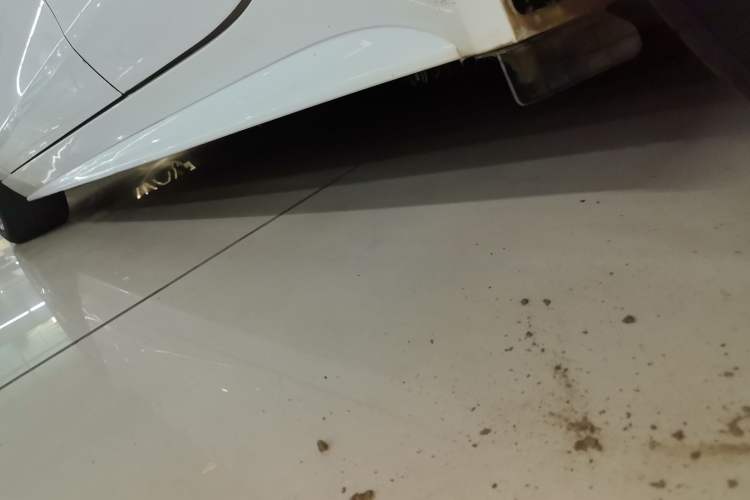 Used Jaguar XE 2017 2.0T 200 PS R-Sport Left Side Sill