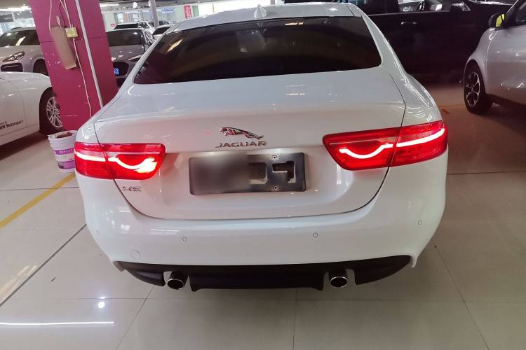 Used Jaguar XE 2017 2.0T 200 PS R-Sport Rear