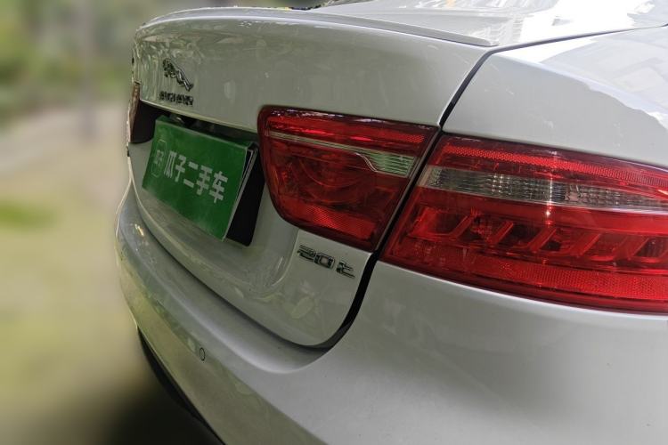 Used Jaguar XE 2017 2.0T 200 PS R-Sport Rear