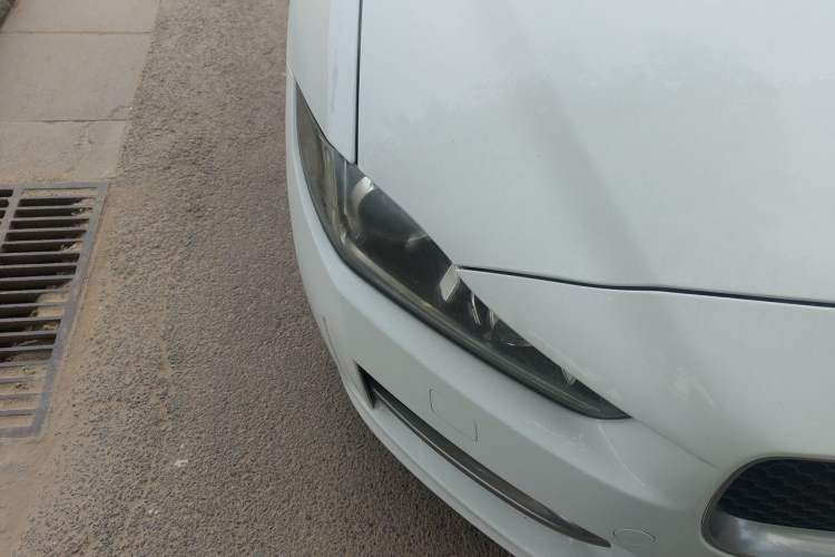 Used Jaguar XE 2017 2.0T 200 PS R-Sport Right Front Headlight