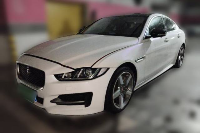 Używany Jaguar XE 2017 2.0T 200 PS R-Sport