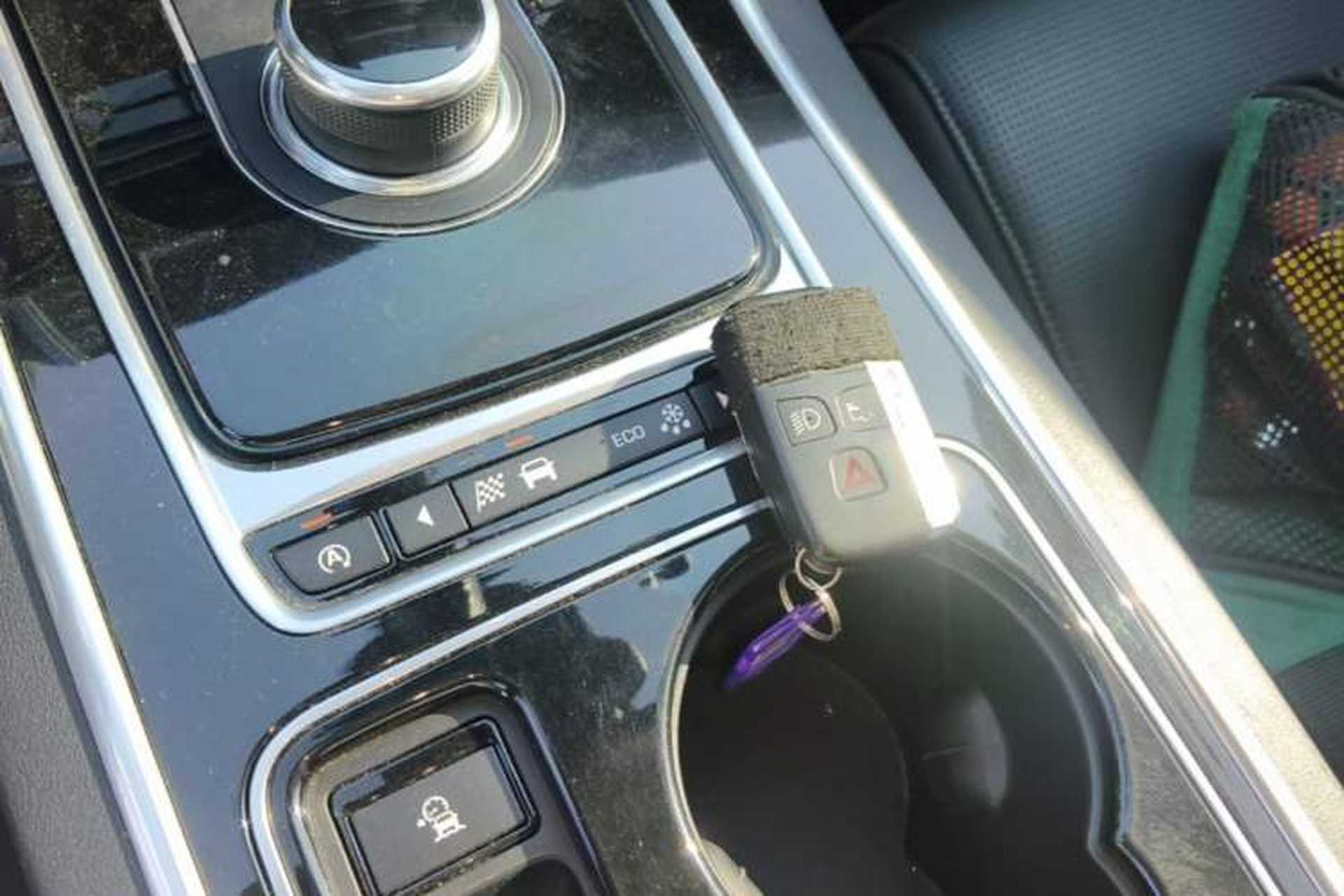 Used Jaguar XE 2017 2.0T 200 PS R-Sport Vehicle Key