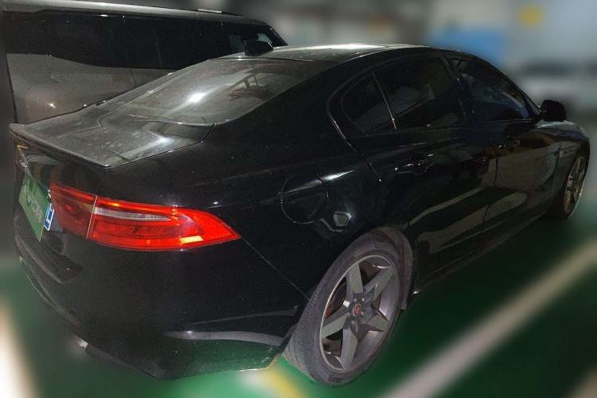 Used Jaguar XE 2018 2.0T 200 PS Two-Wheel-Drive R-Sport Sport Edition Rear Right 45 Deg