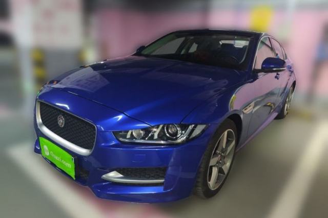 Used Jaguar XE 2018 2.0T 300 PS All-Wheel-Drive R-Sport Sport Edition