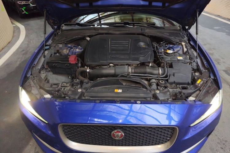 Used Jaguar XE 2018 2.0T 300 PS All-Wheel-Drive R-Sport Sport Edition Engine Bay