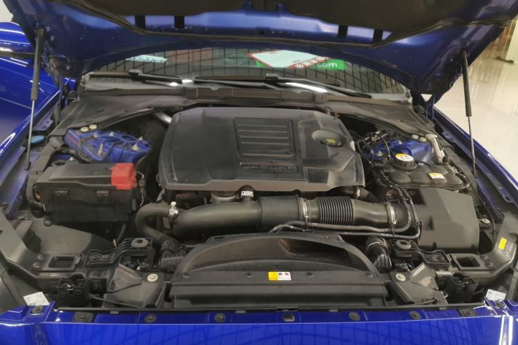 Used Jaguar XE 2018 2.0T 300 PS All-Wheel-Drive R-Sport Sport Edition Engine Bay