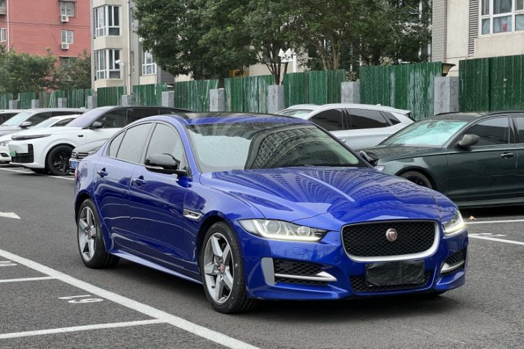 Used Jaguar XE 2018 2.0T 250 PS Two-Wheel-Drive R-Sport Sport Edition Exterior 2
