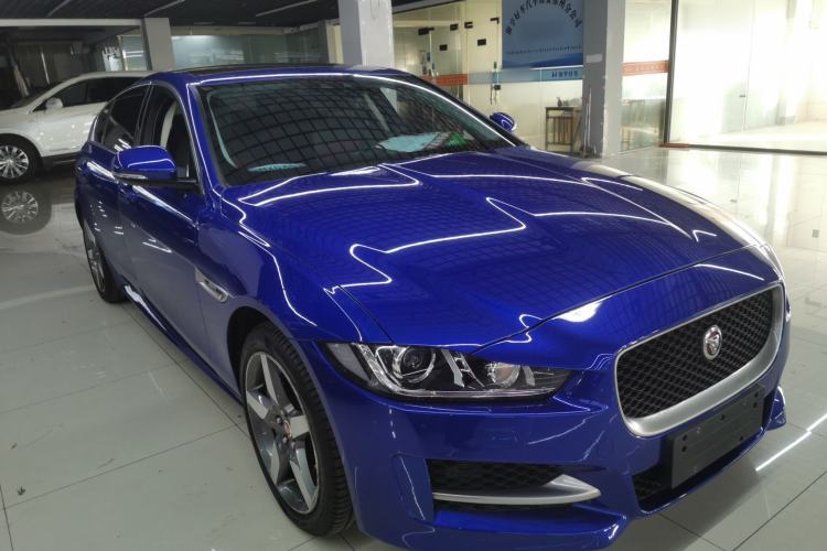 Used Jaguar XE 2018 2.0T 300 PS All-Wheel-Drive R-Sport Sport Edition Exterior 2