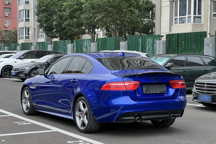 Used Jaguar XE 2018 2.0T 250 PS Two-Wheel-Drive R-Sport Sport Edition Exterior 3