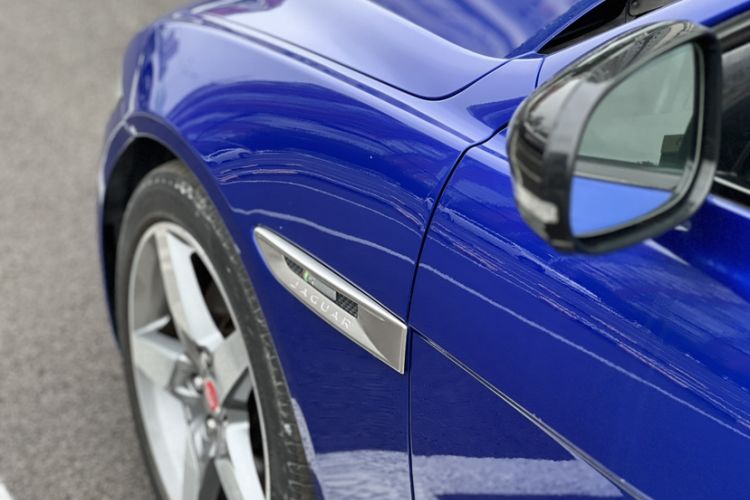 Used Jaguar XE 2018 2.0T 250 PS Two-Wheel-Drive R-Sport Sport Edition Exterior 7