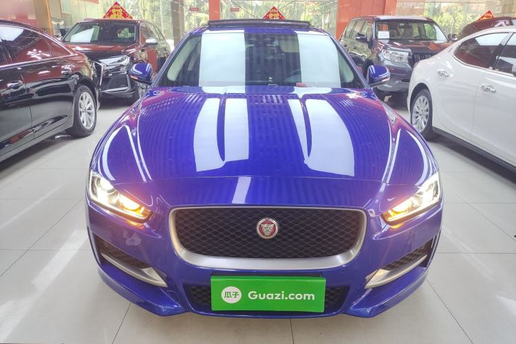Used Jaguar XE 2018 2.0T 250 PS Two-Wheel-Drive R-Sport Sport Edition Front