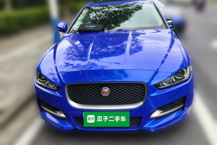 Used Jaguar XE 2018 2.0T 250 PS Two-Wheel-Drive R-Sport Sport Edition Front