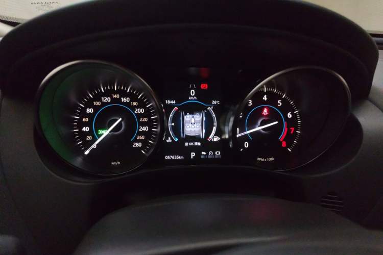 Used Jaguar XE 2018 2.0T 300 PS All-Wheel-Drive R-Sport Sport Edition Instrument Cluster