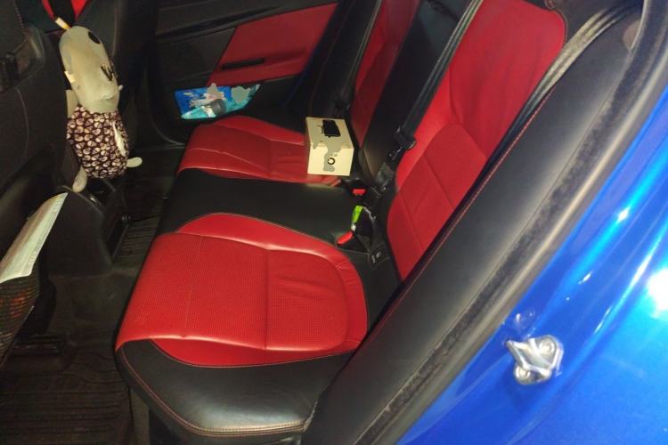 Used Jaguar XE 2018 2.0T 300 PS All-Wheel-Drive R-Sport Sport Edition Left Rear Seat