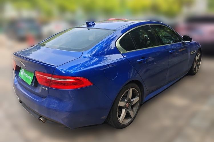 Used Jaguar XE 2018 2.0T 250 PS Two-Wheel-Drive R-Sport Sport Edition Rear Right 45 Deg
