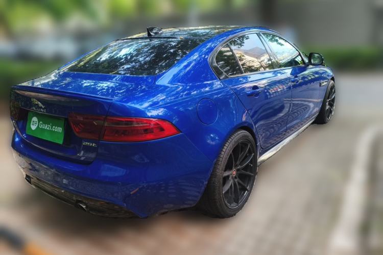 Used Jaguar XE 2018 2.0T 250 PS Two-Wheel-Drive R-Sport Sport Edition Rear Right 45 Deg