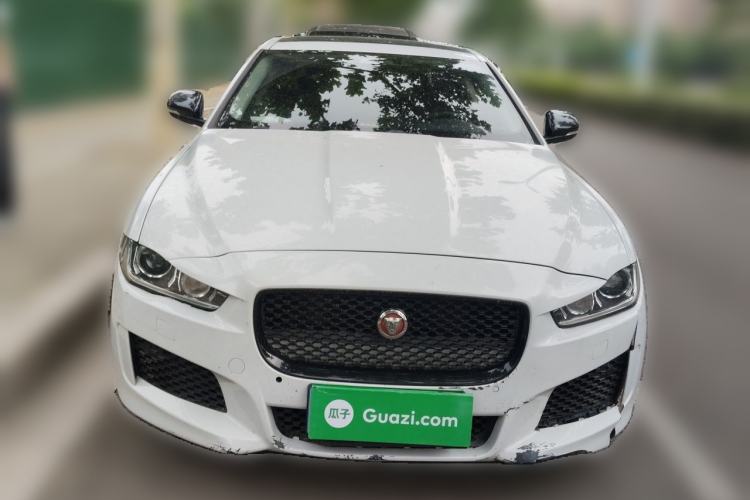 Used Jaguar XE 2018 2.0T 300 PS All-Wheel-Drive R-Sport Sport Edition Front