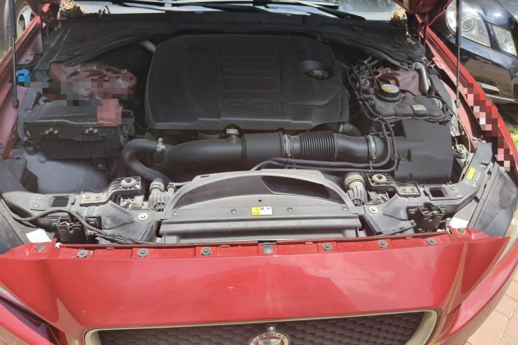 Used Jaguar XE 2018 2.0T 300 PS All-Wheel-Drive R-Sport Sport Edition Engine Bay