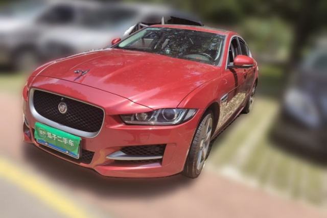 Jaguar XE 2018 2.0T 300 PS All-Wheel-Drive R-Sport Sport Edition de segunda mano