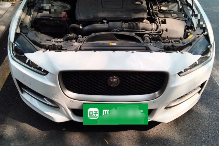 Used Jaguar XE 2018 2.0T 200 PS Two-Wheel-Drive R-Sport Sport Edition Engine Bay