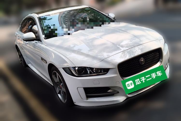 Used Jaguar XE 2018 2.0T 200 PS Two-Wheel-Drive R-Sport Sport Edition Front Right 45 Deg